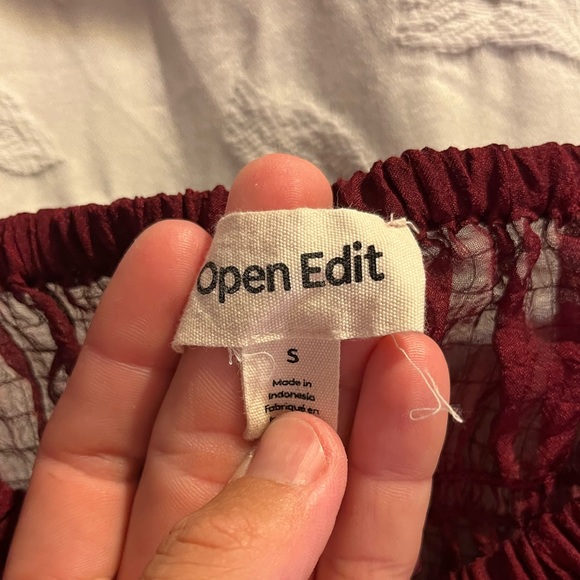 Open Edit Ruched Camisole - Picture 2 of 3